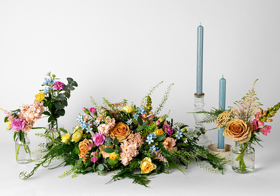 Floral table decor example